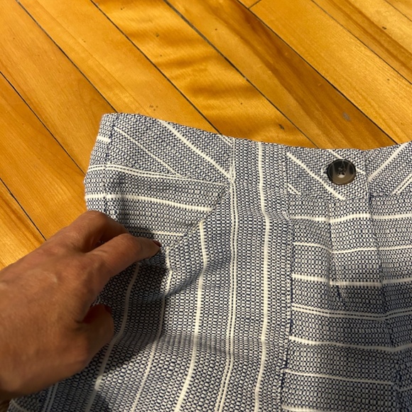 Cynthia Rowley Woven Shorts - Picture 4 of 4